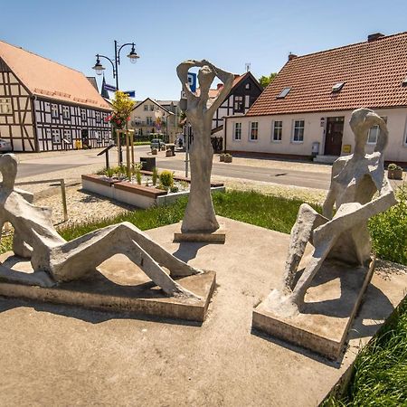 Apartamenty Kamienica Arte 1 Ustka Exterior foto